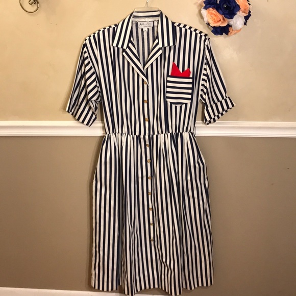 Matti of Lynne by Pina LoVoi Dresses & Skirts - Vintage Matti of Lynne by Pina LoVoi striped dress